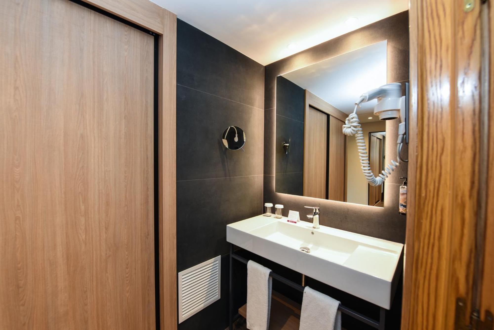 Sommos Hotel Benasque Spa Dış mekan fotoğraf